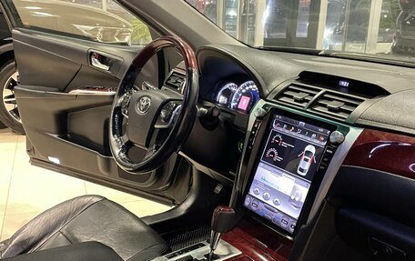 Toyota Camry, 2011 год, 989 000 рублей, 11 фотография