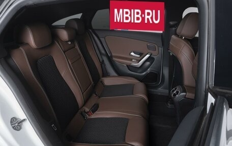 Mercedes-Benz CLA, 2020 год, 2 968 000 рублей, 7 фотография