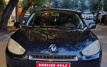 Renault Fluence I, 2011 год, 850 000 рублей, 1 фотография