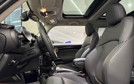 MINI Hatch, 2022 год, 2 570 000 рублей, 11 фотография