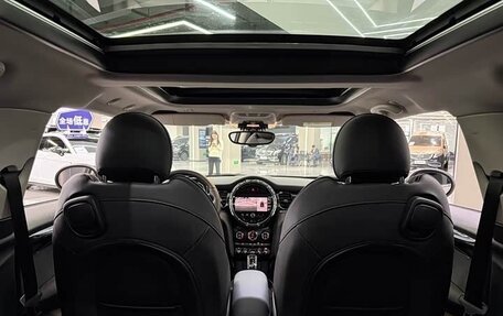 MINI Hatch, 2022 год, 2 570 000 рублей, 13 фотография