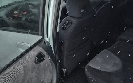 Honda Jazz I рестайлинг, 2007 год, 900 000 рублей, 11 фотография