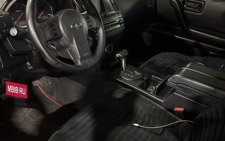 Infiniti FX I, 2003 год, 683 000 рублей, 7 фотография