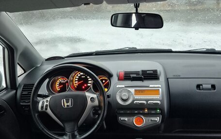 Honda Jazz I рестайлинг, 2007 год, 900 000 рублей, 15 фотография