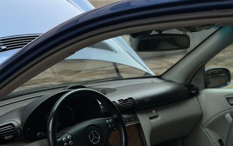 Mercedes-Benz C-Класс, 2005 год, 530 000 рублей, 8 фотография