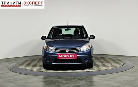 Renault Sandero I, 2012 год, 527 000 рублей, 2 фотография