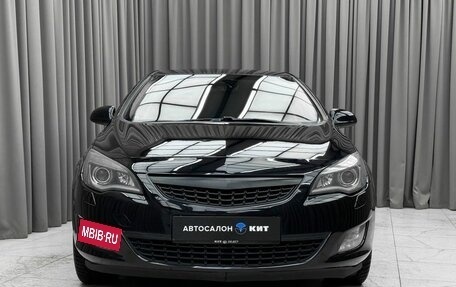 Opel Astra J, 2010 год, 829 000 рублей, 2 фотография