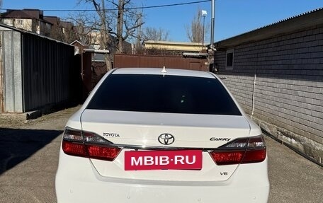 Toyota Camry, 2017 год, 2 550 000 рублей, 2 фотография