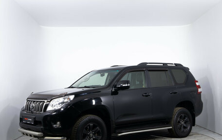 Toyota Land Cruiser Prado 150 рестайлинг 2, 2013 год, 2 850 000 рублей, 1 фотография