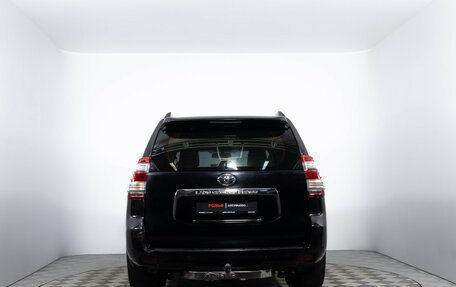 Toyota Land Cruiser Prado 150 рестайлинг 2, 2013 год, 2 850 000 рублей, 6 фотография