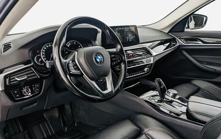 BMW 5 серия, 2017 год, 4 000 000 рублей, 5 фотография
