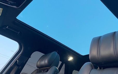 Land Rover Range Rover IV рестайлинг, 2017 год, 5 950 000 рублей, 15 фотография