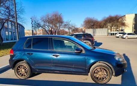 Volkswagen Golf VI, 2011 год, 750 000 рублей, 2 фотография