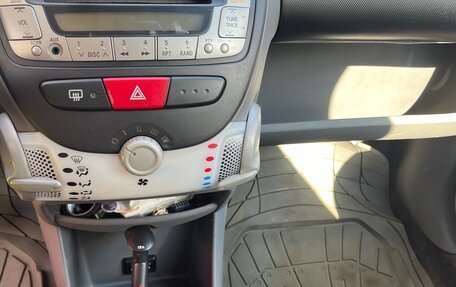 Toyota Aygo II, 2009 год, 405 000 рублей, 8 фотография