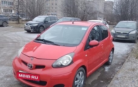 Toyota Aygo II, 2009 год, 405 000 рублей, 2 фотография