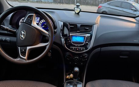 Hyundai Solaris II рестайлинг, 2012 год, 880 000 рублей, 8 фотография