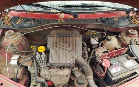 Renault Logan I, 2012 год, 650 000 рублей, 8 фотография