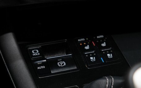 Lexus RX IV рестайлинг, 2017 год, 4 240 000 рублей, 14 фотография