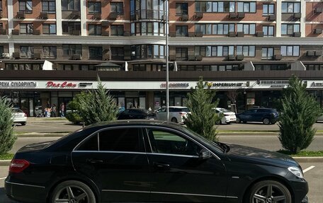 Mercedes-Benz E-Класс, 2010 год, 1 450 000 рублей, 5 фотография