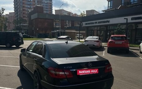 Mercedes-Benz E-Класс, 2010 год, 1 450 000 рублей, 4 фотография