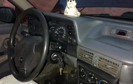 Daewoo Nexia I рестайлинг, 2005 год, 60 000 рублей, 14 фотография