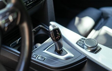 BMW 3 серия, 2018 год, 2 500 000 рублей, 19 фотография