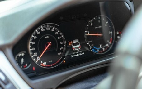 BMW 3 серия, 2018 год, 2 500 000 рублей, 18 фотография