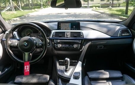 BMW 3 серия, 2018 год, 2 500 000 рублей, 23 фотография