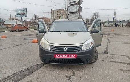 Renault Sandero I, 2012 год, 450 000 рублей, 5 фотография