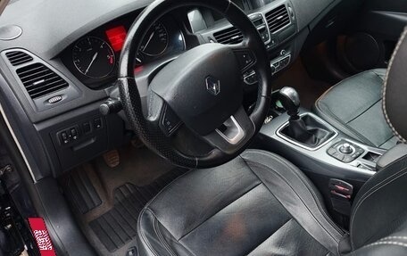 Renault Laguna III рестайлинг, 2009 год, 480 000 рублей, 17 фотография