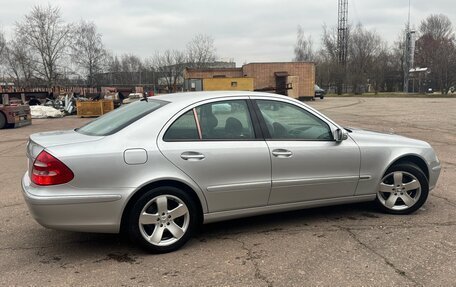 Mercedes-Benz E-Класс, 2003 год, 1 211 000 рублей, 6 фотография