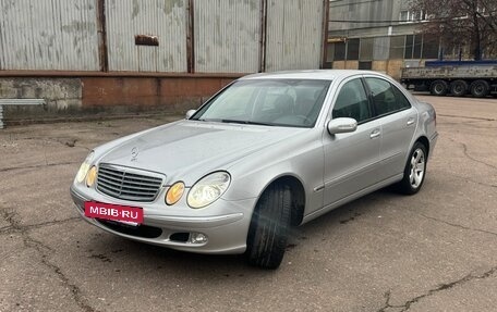 Mercedes-Benz E-Класс, 2003 год, 1 211 000 рублей, 4 фотография