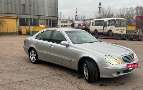 Mercedes-Benz E-Класс, 2003 год, 1 211 000 рублей, 12 фотография