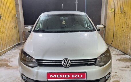 Volkswagen Polo VI (EU Market), 2012 год, 580 000 рублей, 1 фотография