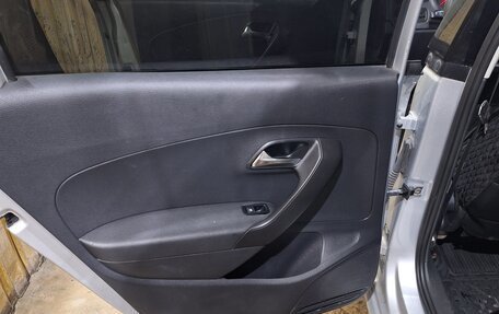 Volkswagen Polo VI (EU Market), 2012 год, 580 000 рублей, 11 фотография