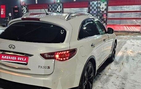 Infiniti FX II, 2009 год, 1 550 000 рублей, 2 фотография