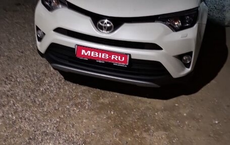 Toyota RAV4, 2018 год, 2 250 000 рублей, 1 фотография