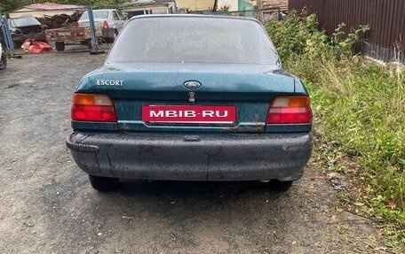 Ford Escort V, 1997 год, 75 000 рублей, 4 фотография