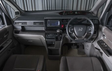 Honda Stepwgn IV, 2015 год, 2 014 000 рублей, 6 фотография