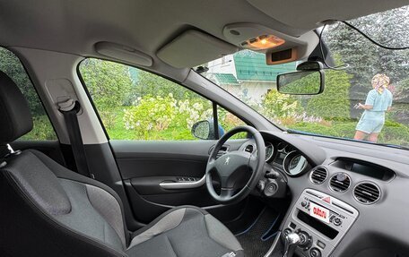 Peugeot 308 II, 2010 год, 699 000 рублей, 5 фотография