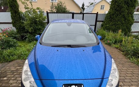 Peugeot 308 II, 2010 год, 699 000 рублей, 2 фотография