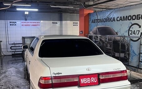 Toyota Crown, 1995 год, 637 500 рублей, 1 фотография