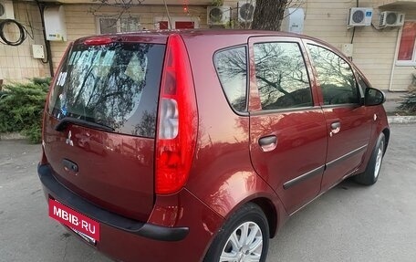 Mitsubishi Colt VI рестайлинг, 2005 год, 510 000 рублей, 3 фотография