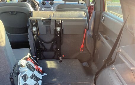 Mitsubishi Colt VI рестайлинг, 2005 год, 510 000 рублей, 14 фотография