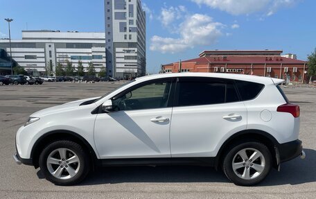 Toyota RAV4, 2013 год, 1 850 000 рублей, 3 фотография