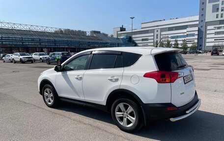 Toyota RAV4, 2013 год, 1 850 000 рублей, 4 фотография