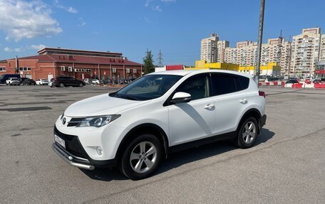 Toyota RAV4, 2013 год, 1 850 000 рублей, 2 фотография