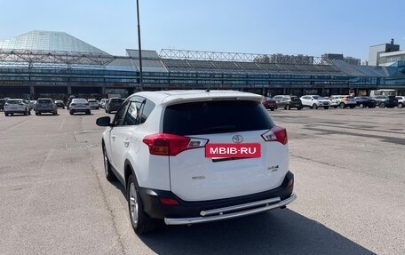 Toyota RAV4, 2013 год, 1 850 000 рублей, 5 фотография