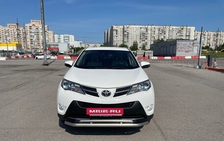 Toyota RAV4, 2013 год, 1 850 000 рублей, 11 фотография