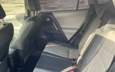 Toyota RAV4, 2013 год, 1 850 000 рублей, 19 фотография